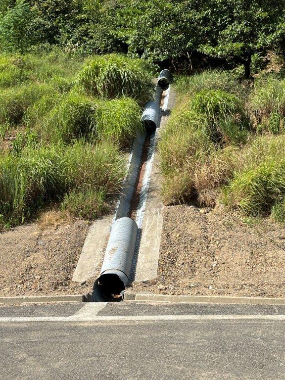 排水溝土砂除去後