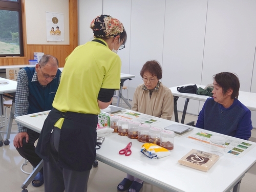 三方五湖満喫ツアー_お楽しみコース_オリジナルウメシロップづくり