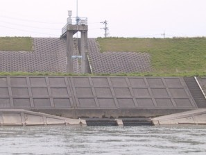 写真：舟橋補助取水場