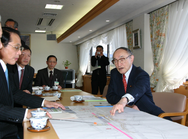 津島氏来県写真