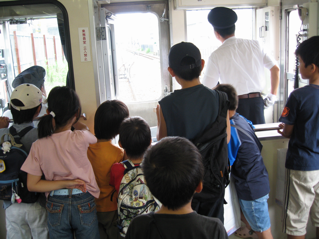 車窓からの見学